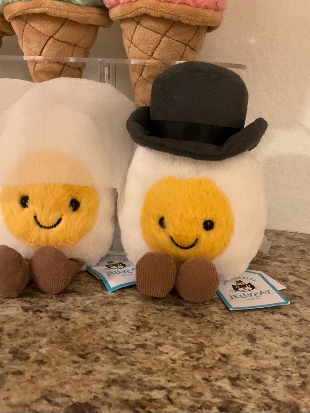 JellycatAmuseables Bride and Groom Egg Pair